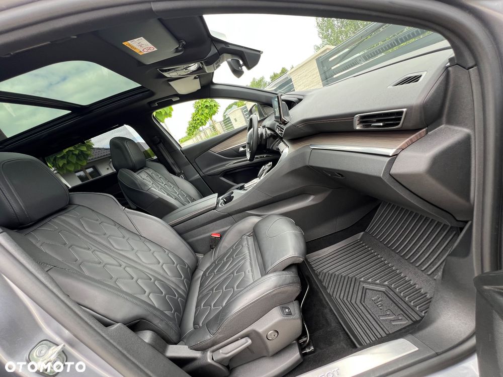Peugeot 5008 PureTech 180 EAT8 Stop & Start GT - 24