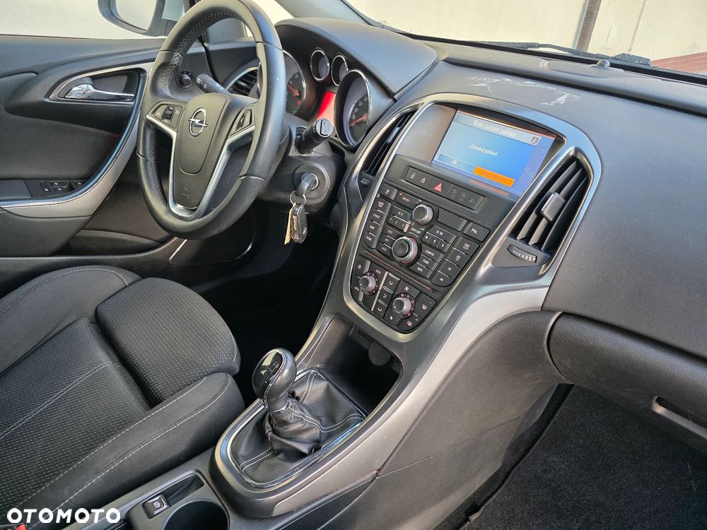 Opel Astra 1.4 Turbo - 22