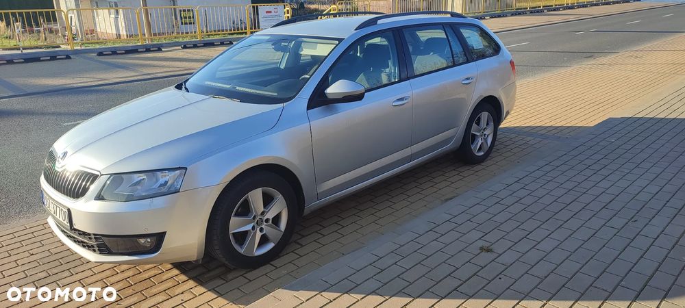 Skoda Octavia 1.6 TDI Ambition - 9