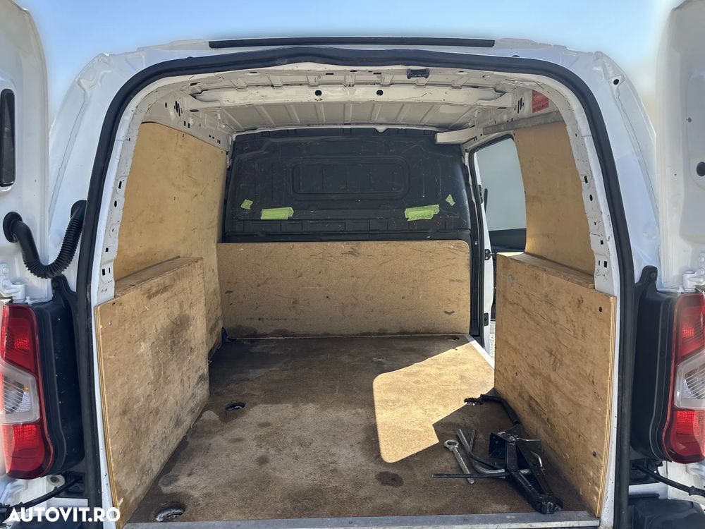 Peugeot Partner Standard - 23