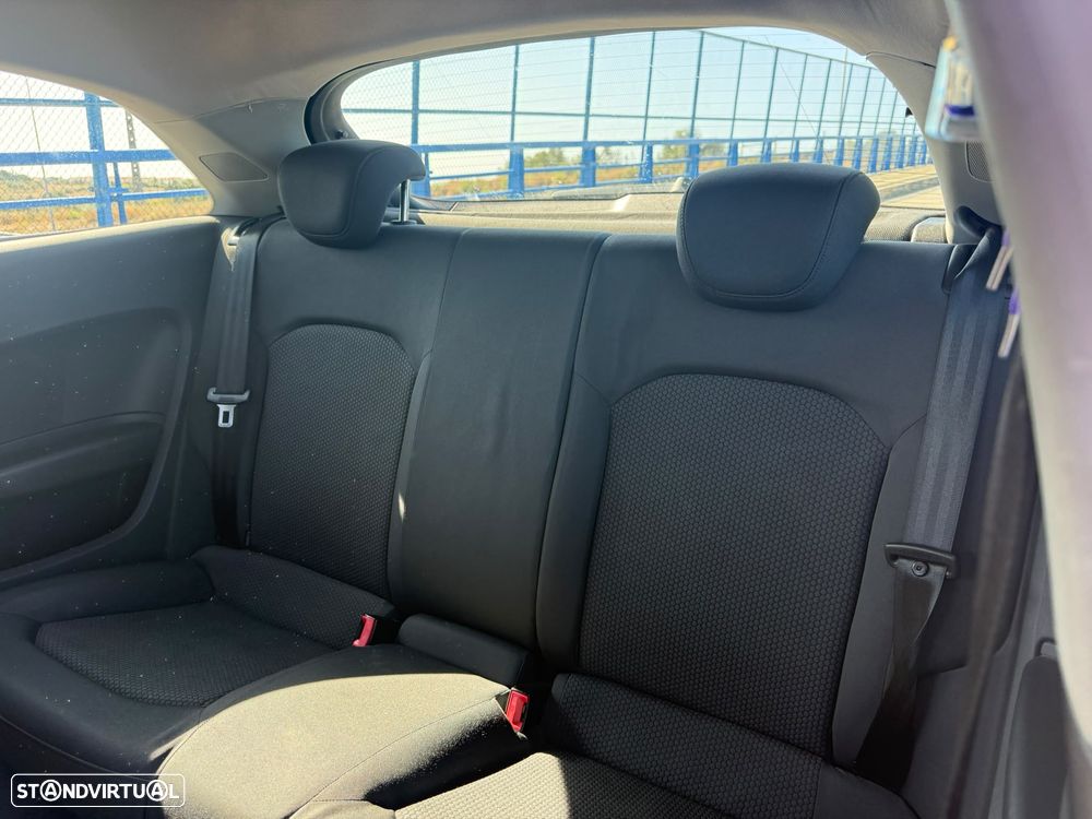 Audi A1 1.6 TDI Advance - 6