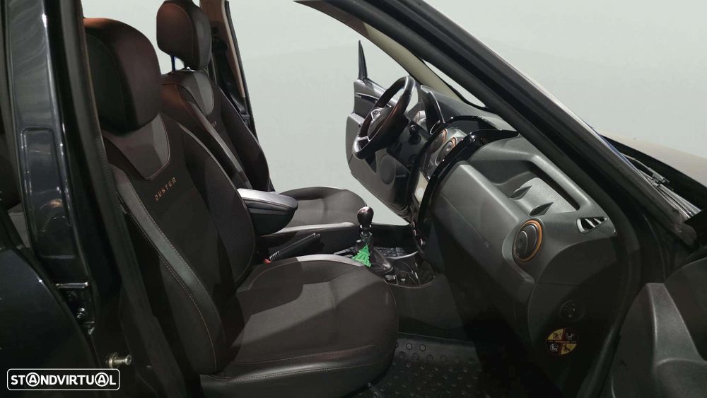Dacia Duster 1.5 dCi Prestige - 14