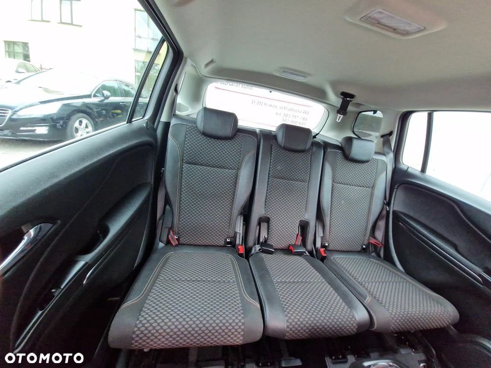 Opel Zafira 1.4 T Cosmo EcoFLEX S&S - 23