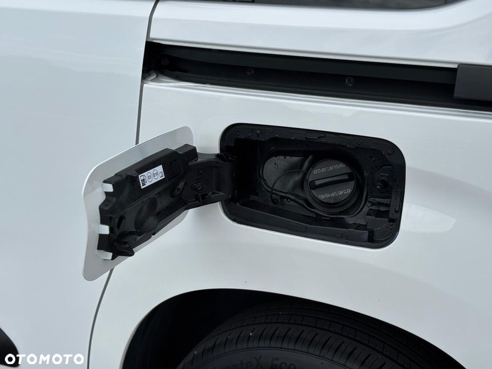 Toyota Proace City Verso 1.2 D-4T Business - 33