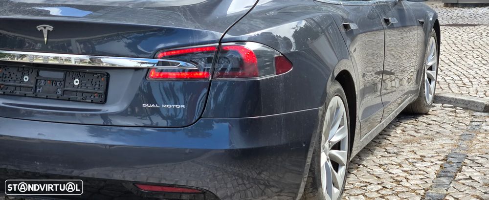 Tesla Model S Long Range - 3