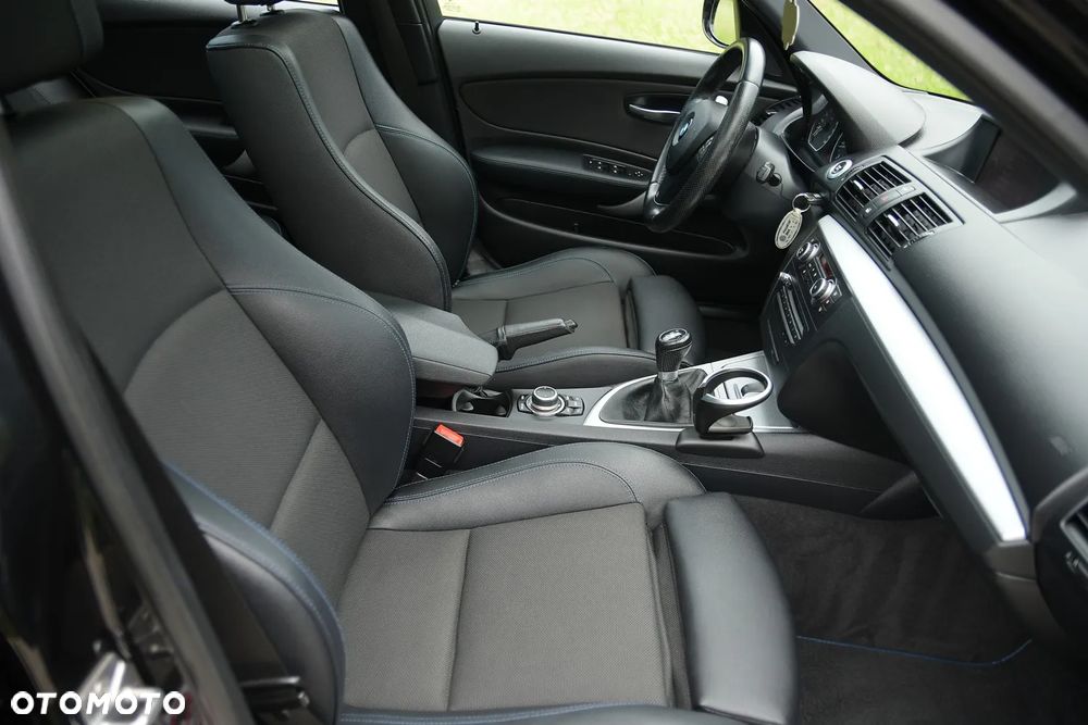 BMW Seria 1 - 21