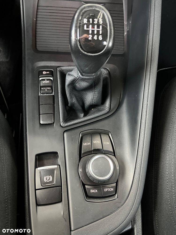 BMW X1 sDrive18d - 21