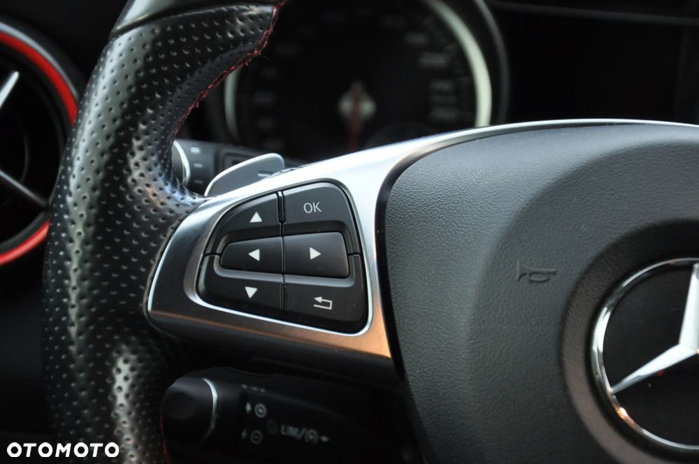 Mercedes-Benz CLA 200 (CDI) d 7G-DCT AMG Line - 14