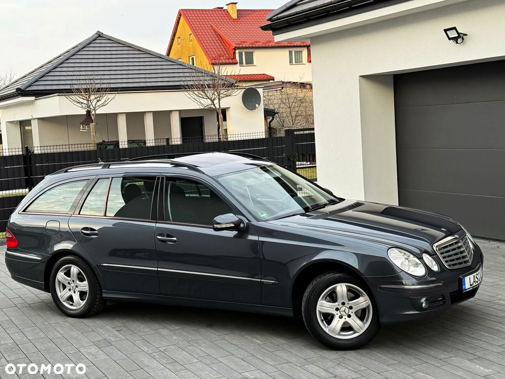 Mercedes-Benz Klasa E - 9