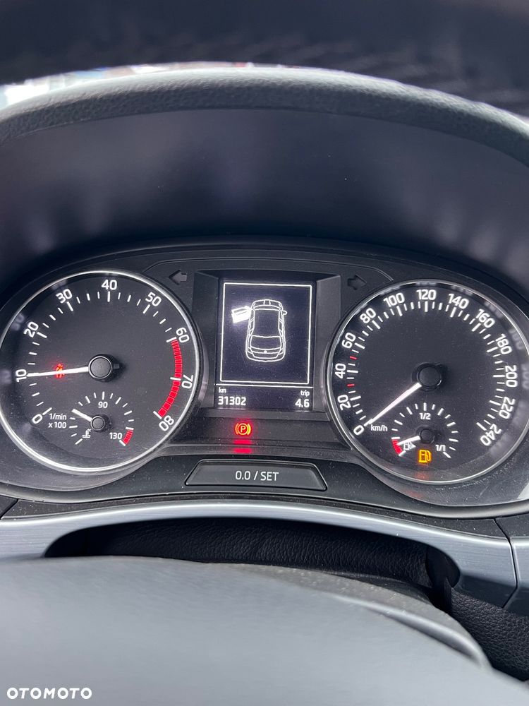 Skoda Fabia 1.0 TSI Ambition - 19