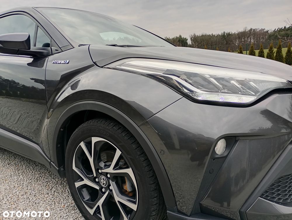 Toyota C-HR 2.0 Hybrid Executive - 1