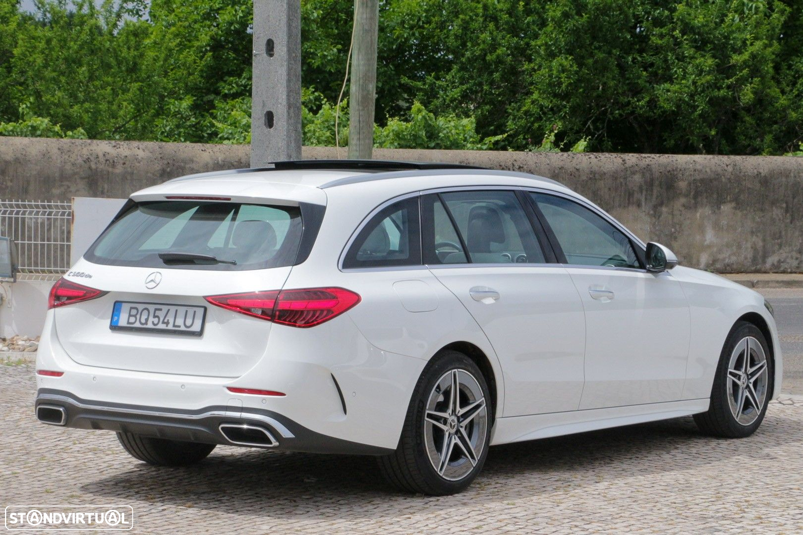 Mercedes-Benz C 300 de AMG Line - 3