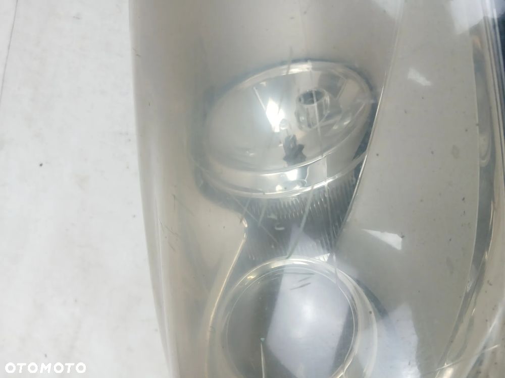 Reflektor przód przedni prawy lampa prawa Fiat Bravo II - 4