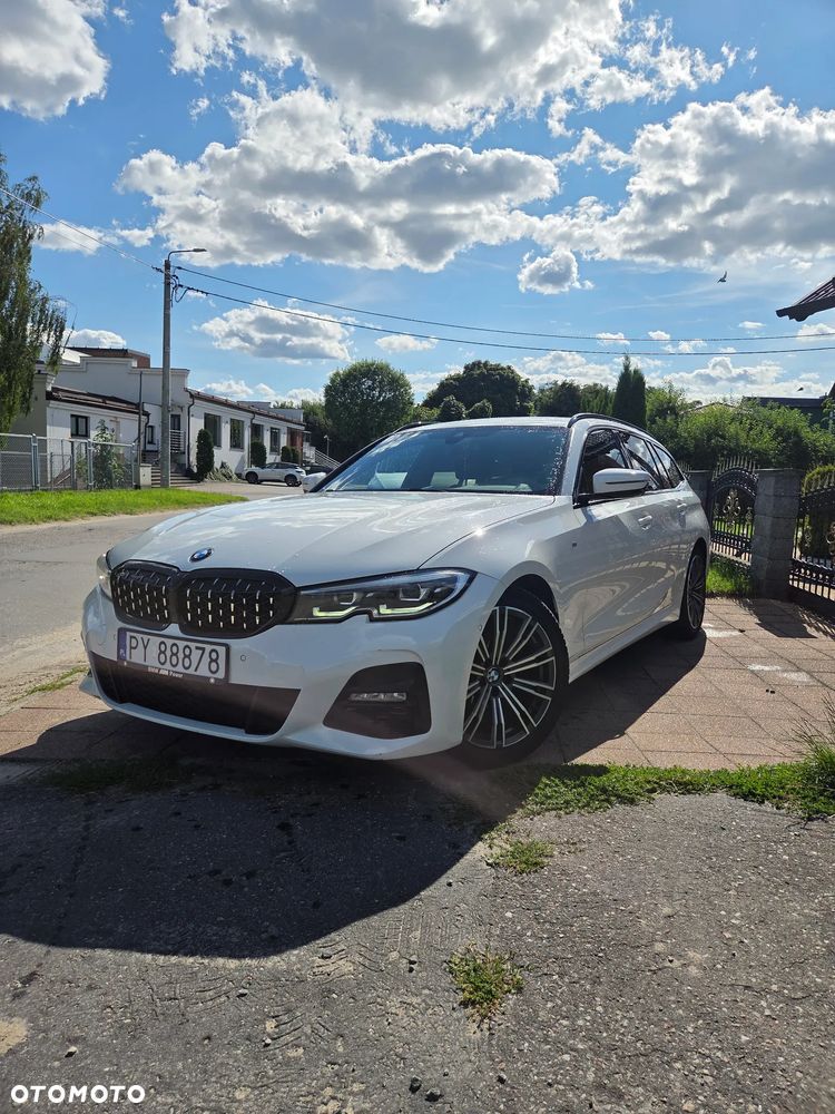 BMW Seria 3 318d M Sport Shadow - 2