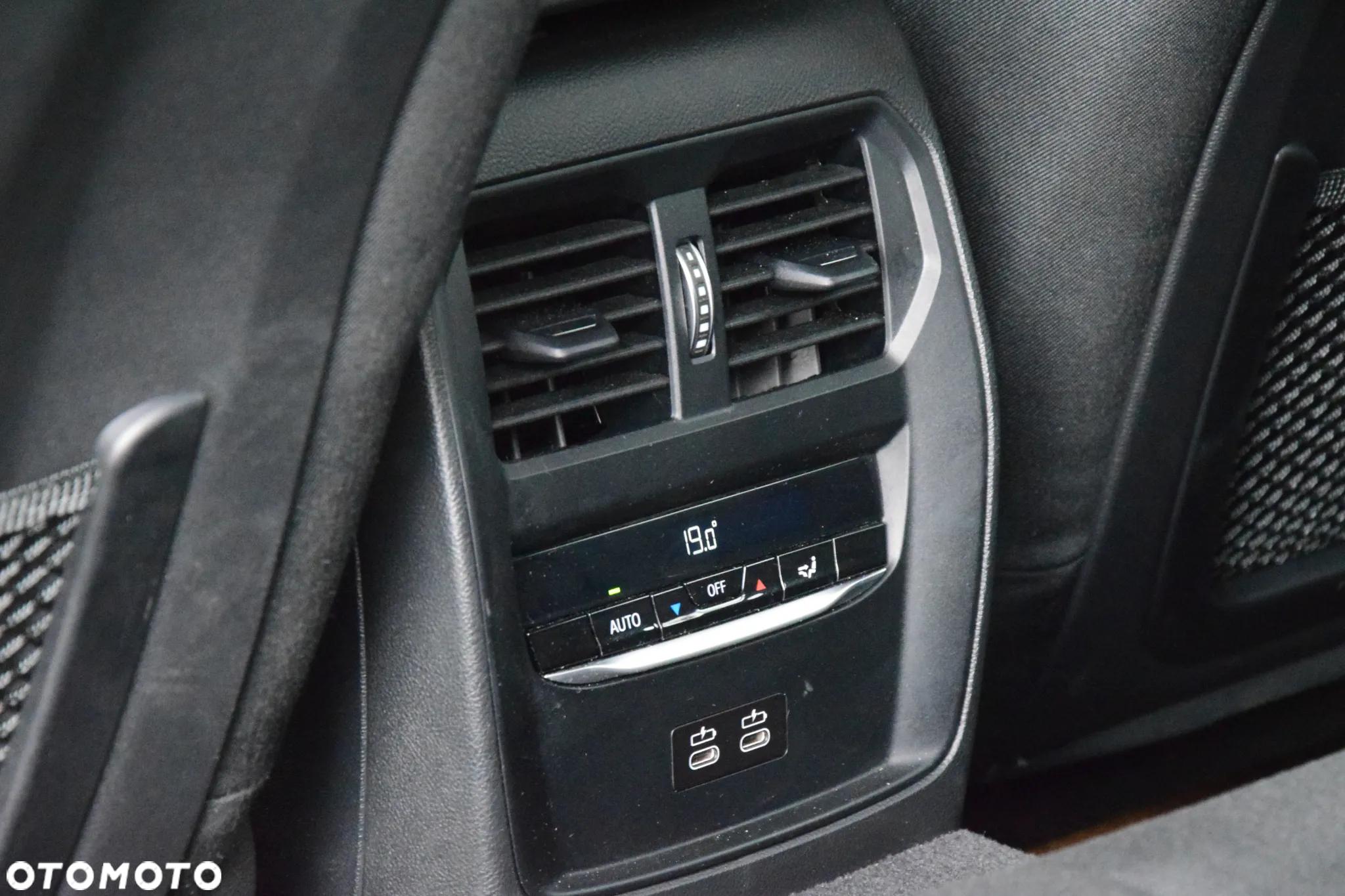 BMW Seria 3 318i Advantage - 22
