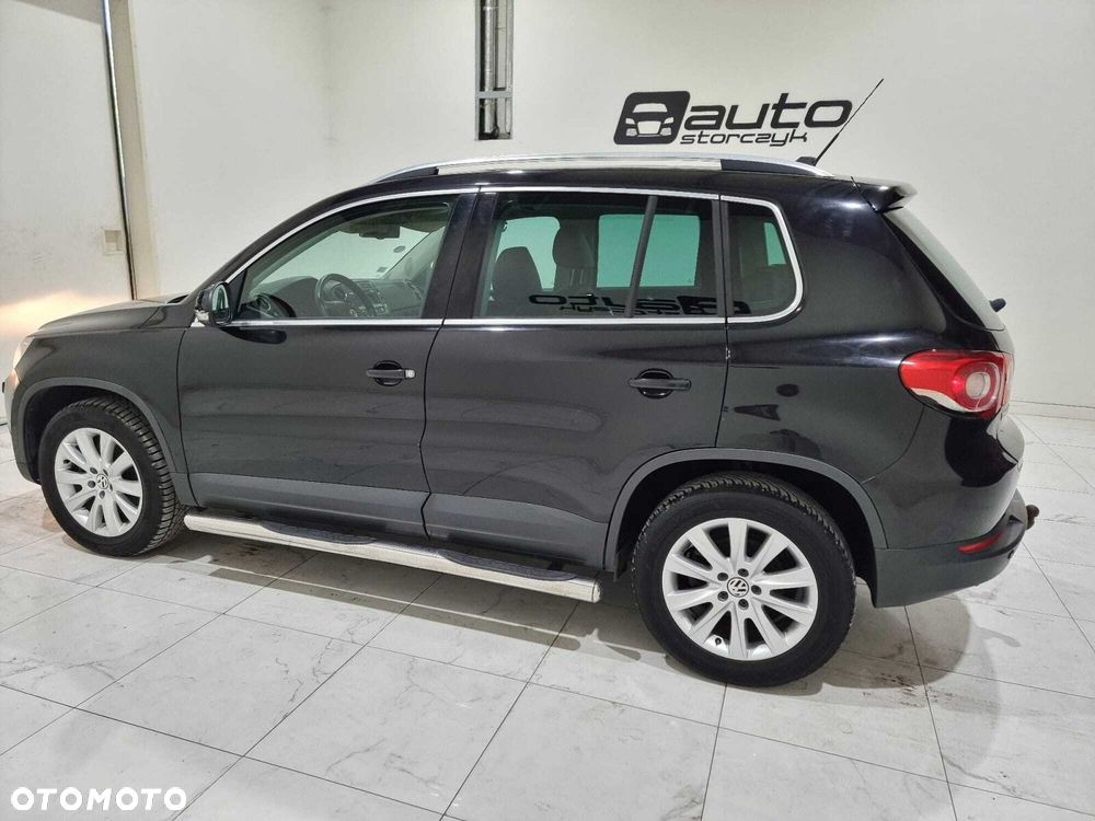 Volkswagen Tiguan - 9