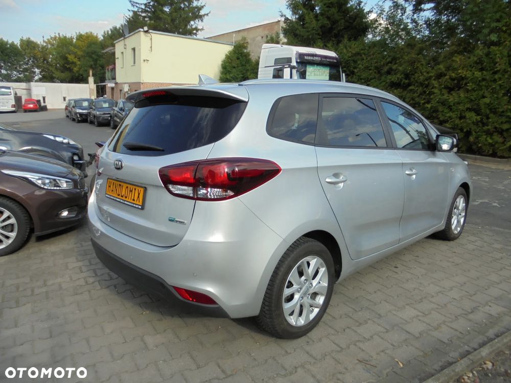 Kia Carens 1.6 GDI L 7os - 4