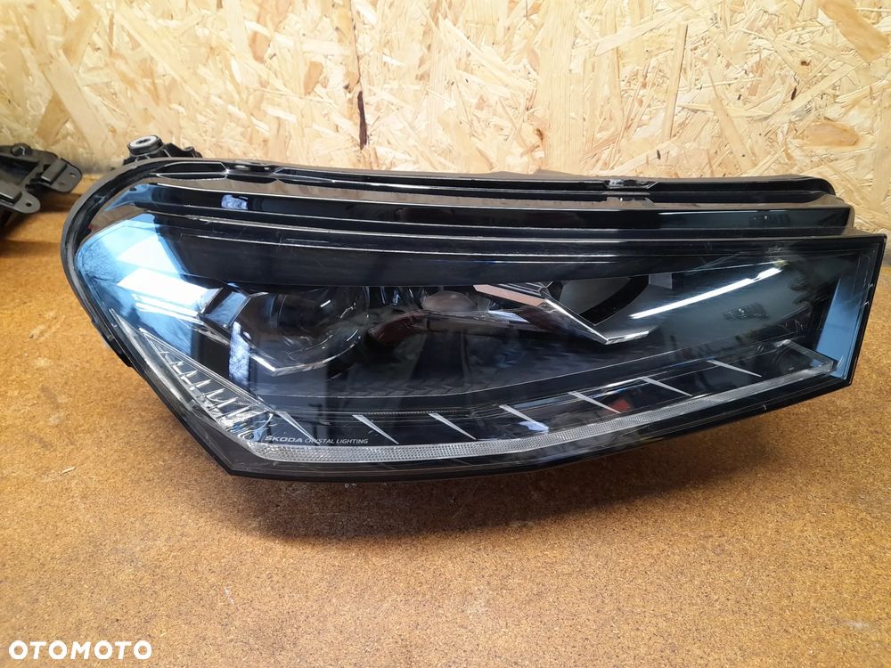 SKODA FABIA 4 IV LAMPA PRAWA FULL LED PRZEDNIA PRZÓD 6VB941016A - 1