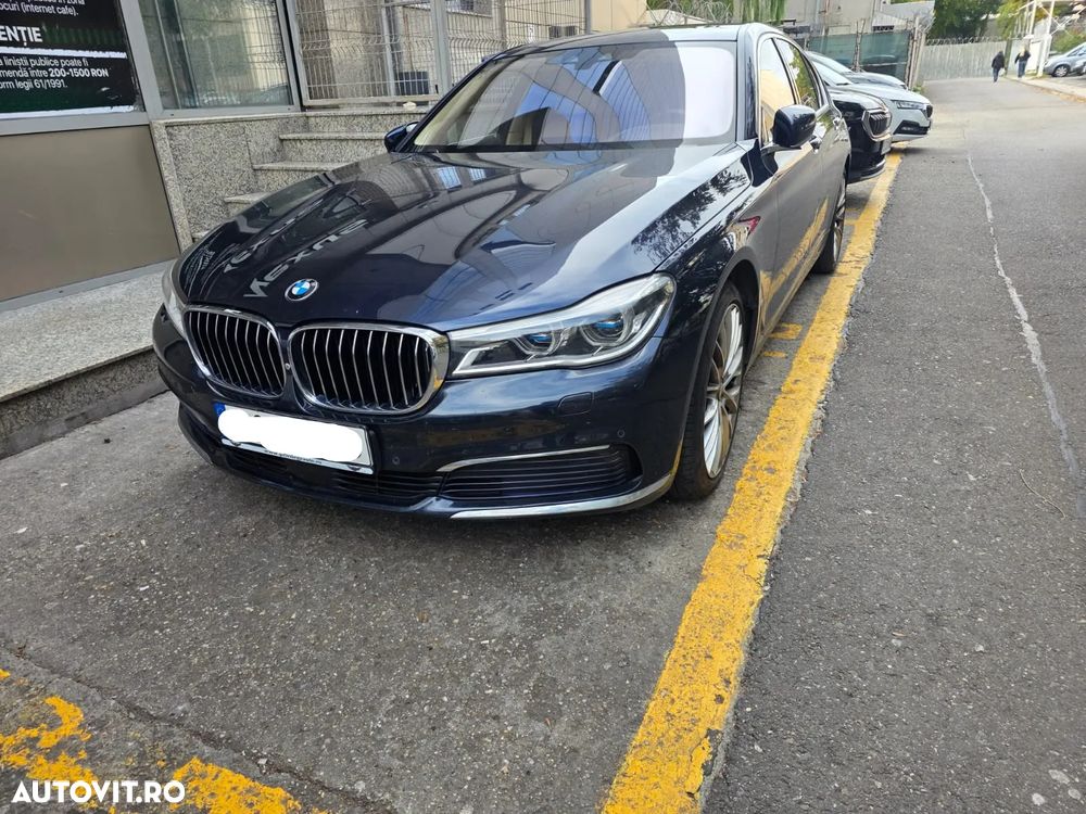 BMW Seria 7 740d xDrive - 8