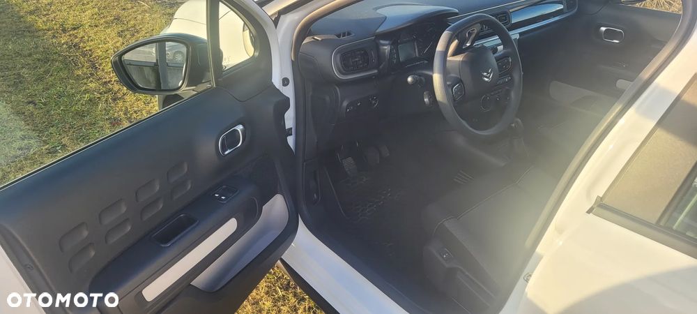 Citroën C3 1.2 PureTech Plus - 12