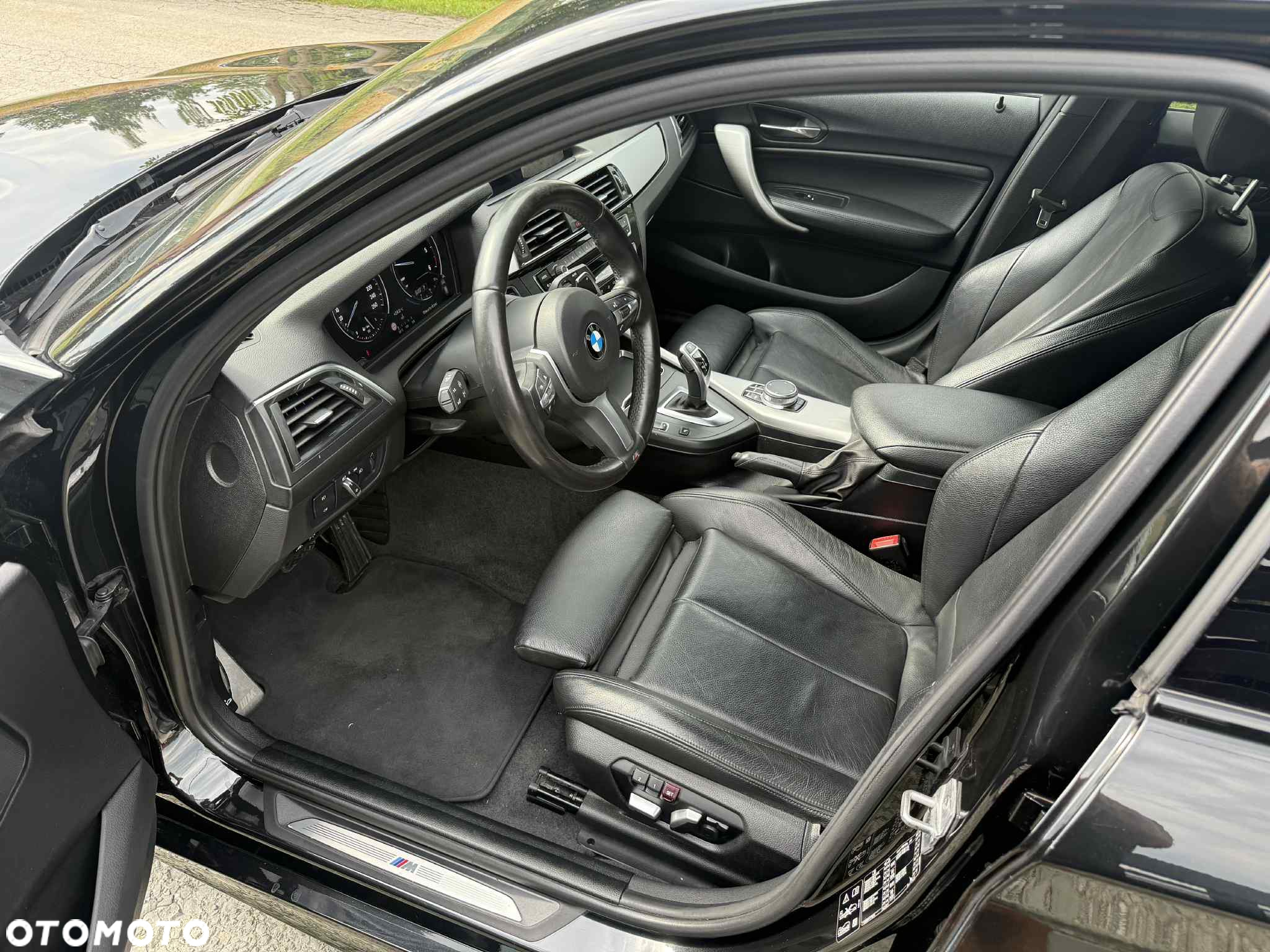 BMW Seria 1 120d xDrive Edition M Sport Shadow - 11