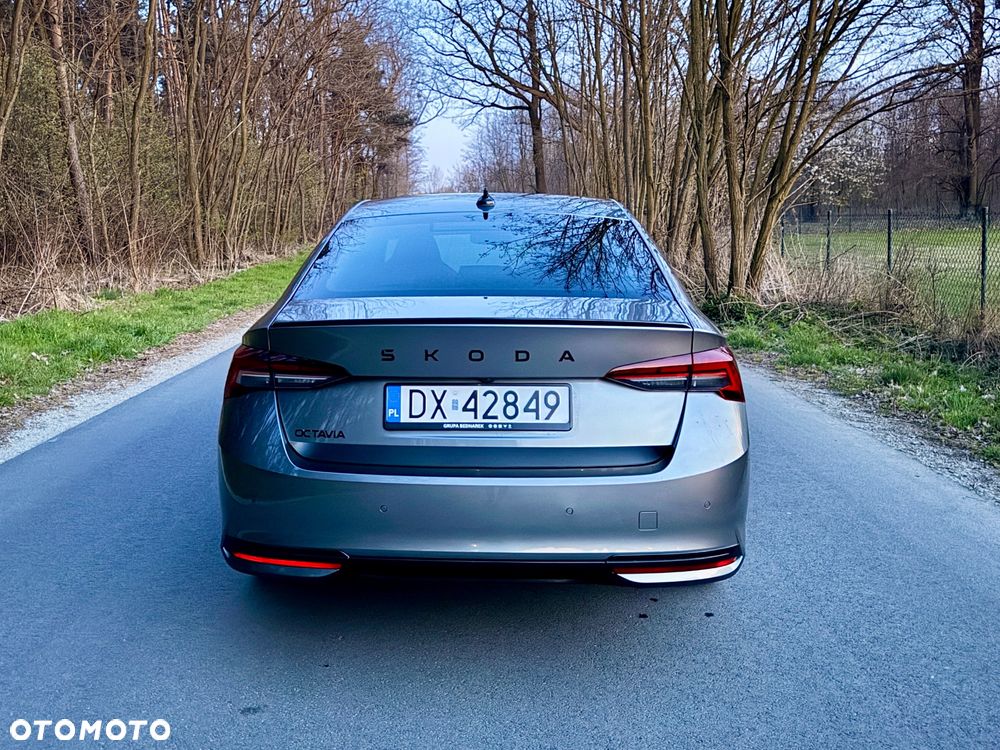 Skoda Octavia 1.5 TSI mHEV Sportline DSG - 6