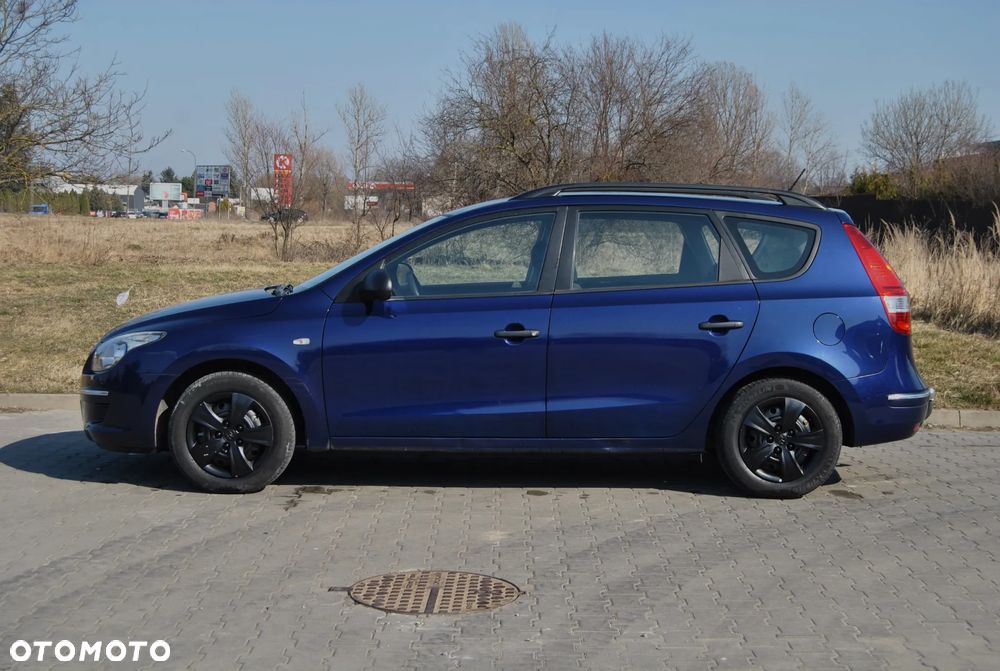 Hyundai i30 i30cw 1.4 Comfort - 16