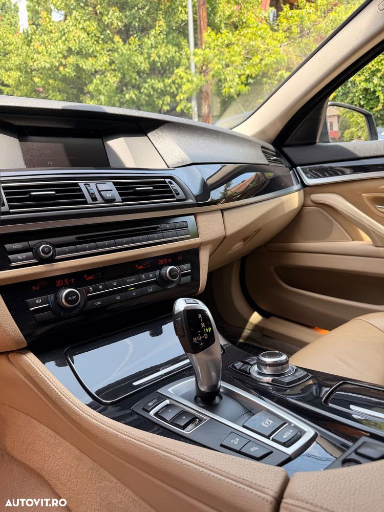 BMW Seria 5 520d Aut. - 7