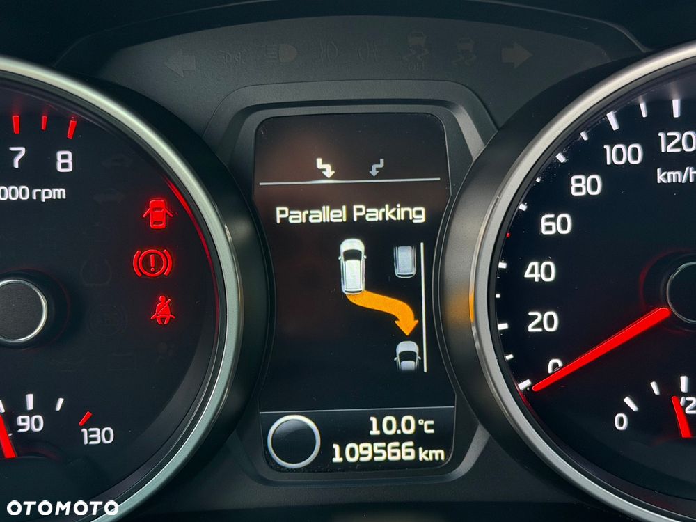 Kia Sportage 1.6 GDI Business Line L 2WD - 36