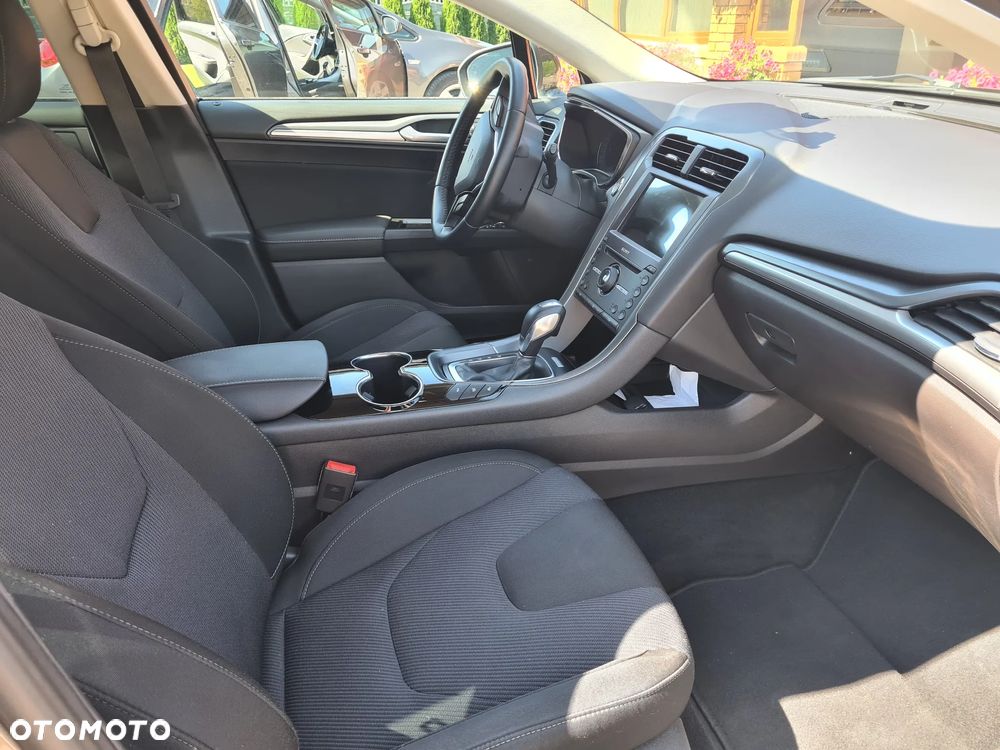 Ford Mondeo 2.0 EcoBoost Titanium - 5