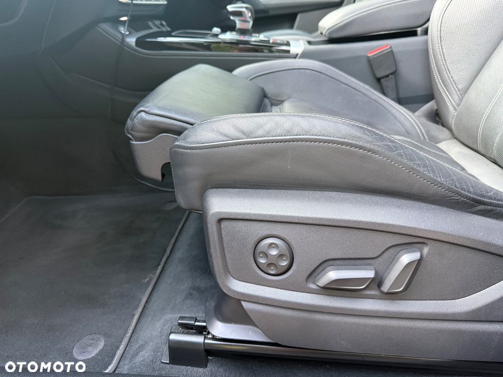 Audi Q5 Sportback TFSI quattro 200 kW S tronic edition one magnesiumgrau - 14