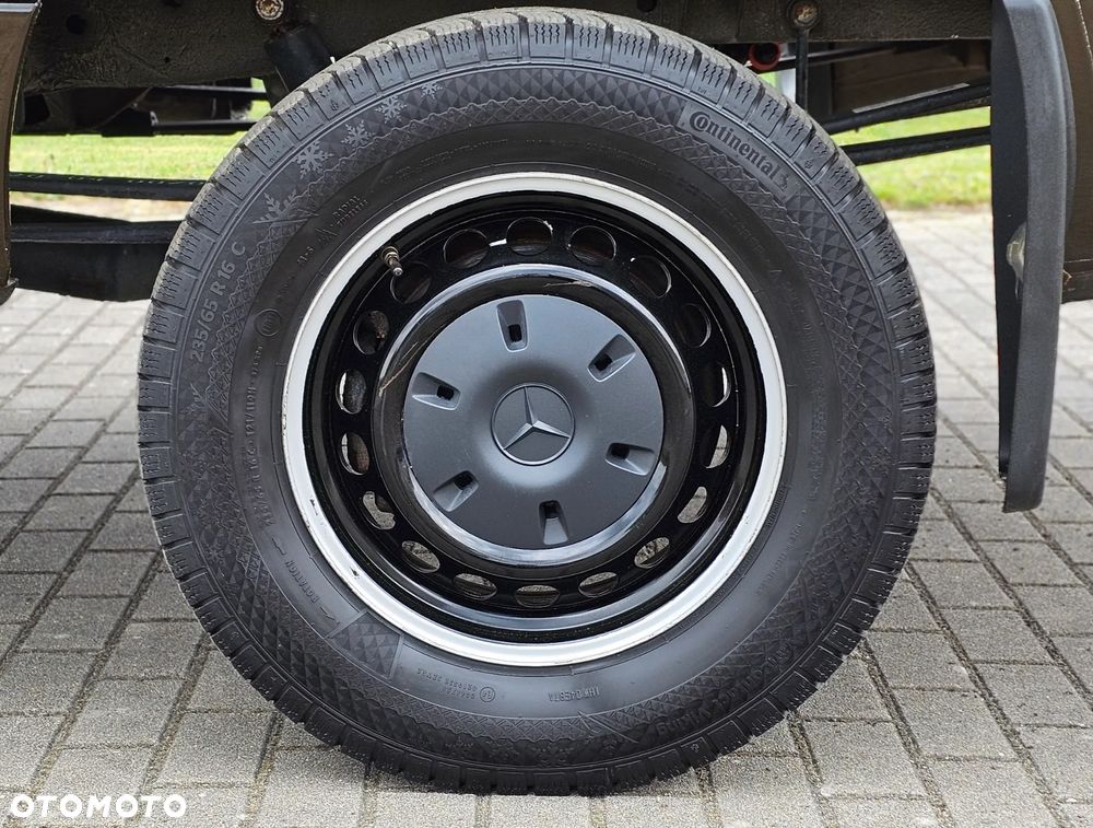 Mercedes-Benz Sprinter - 27