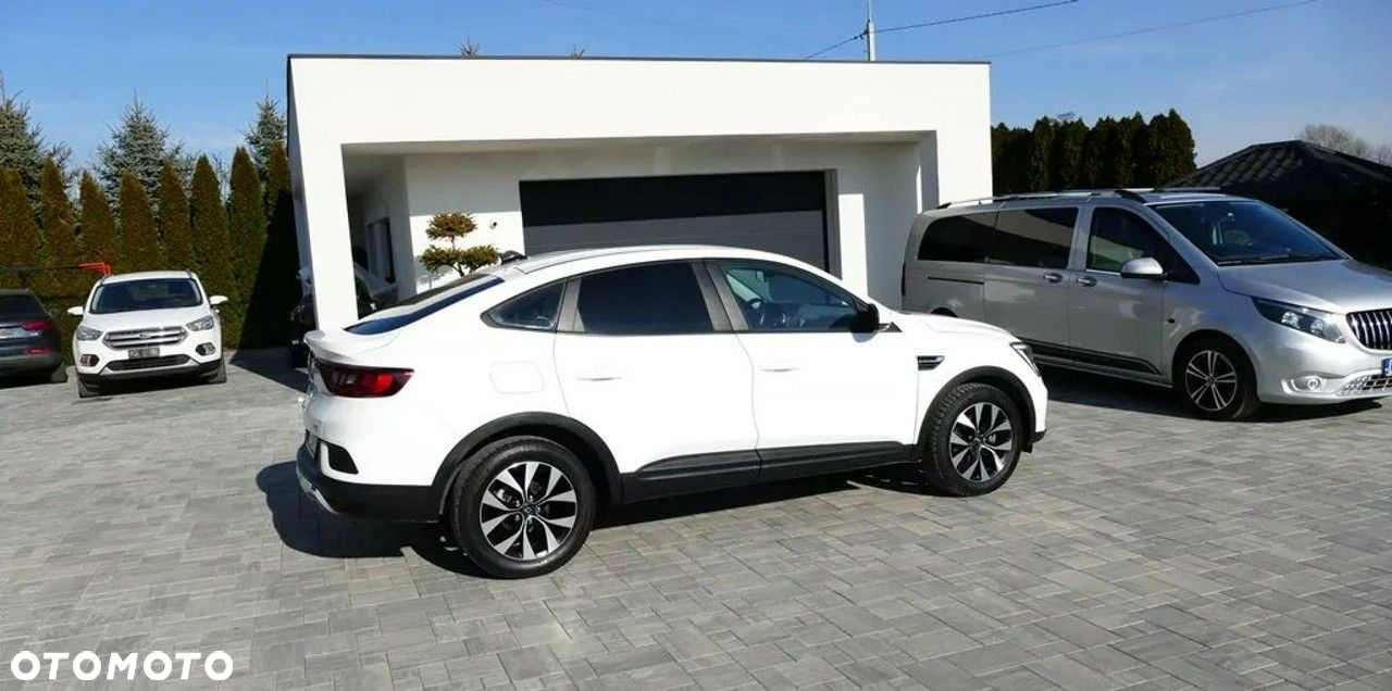 Renault Arkana 1.6 E-TECH Techno MMT - 13