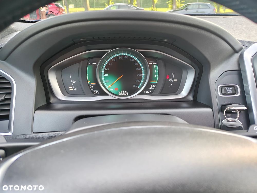 Volvo XC 60 D3 Ocean Race - 28