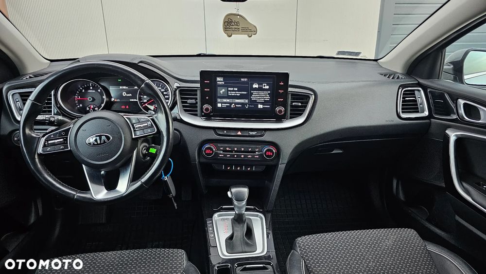 Kia Ceed - 6