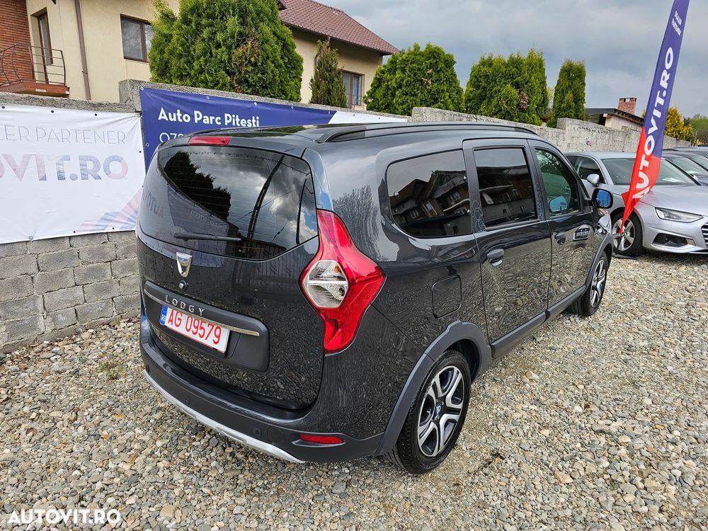 Dacia Lodgy 1.6 Stepway - 5