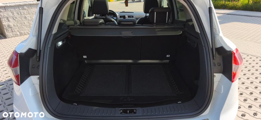 Ford Kuga 2.0 TDCi 4WD Trend - 24