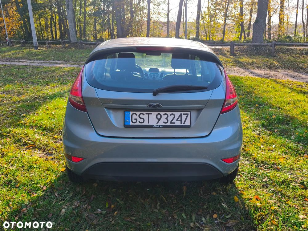 Ford Fiesta 2008 photo 4