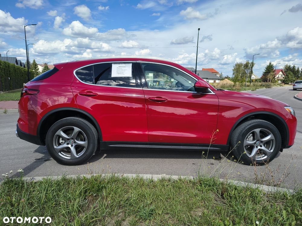 Alfa Romeo Stelvio - 4