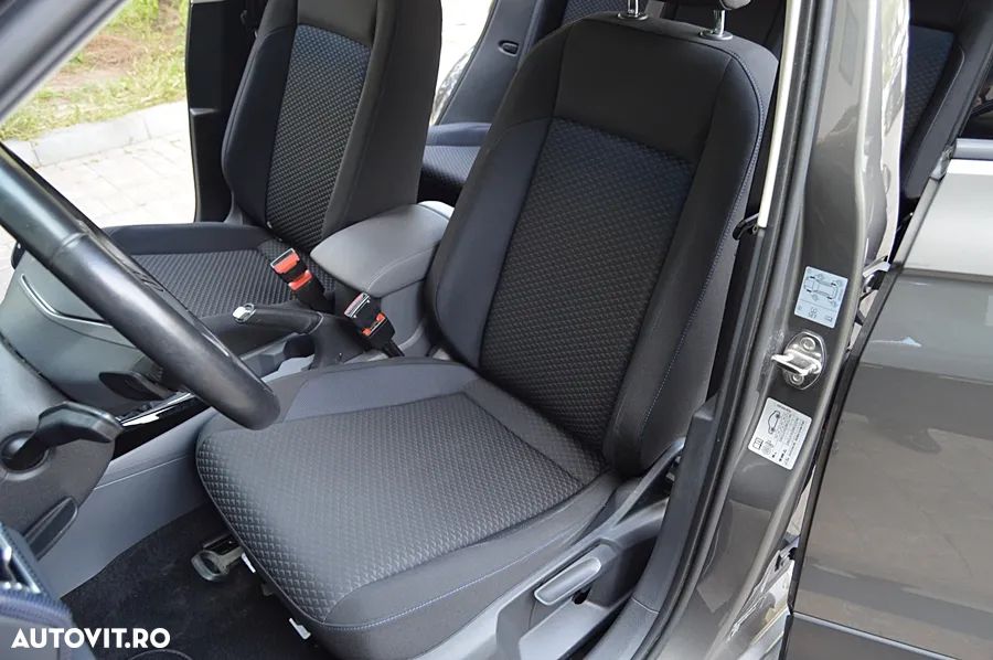Volkswagen T-Cross 1.6 TDI DSG Life - 29
