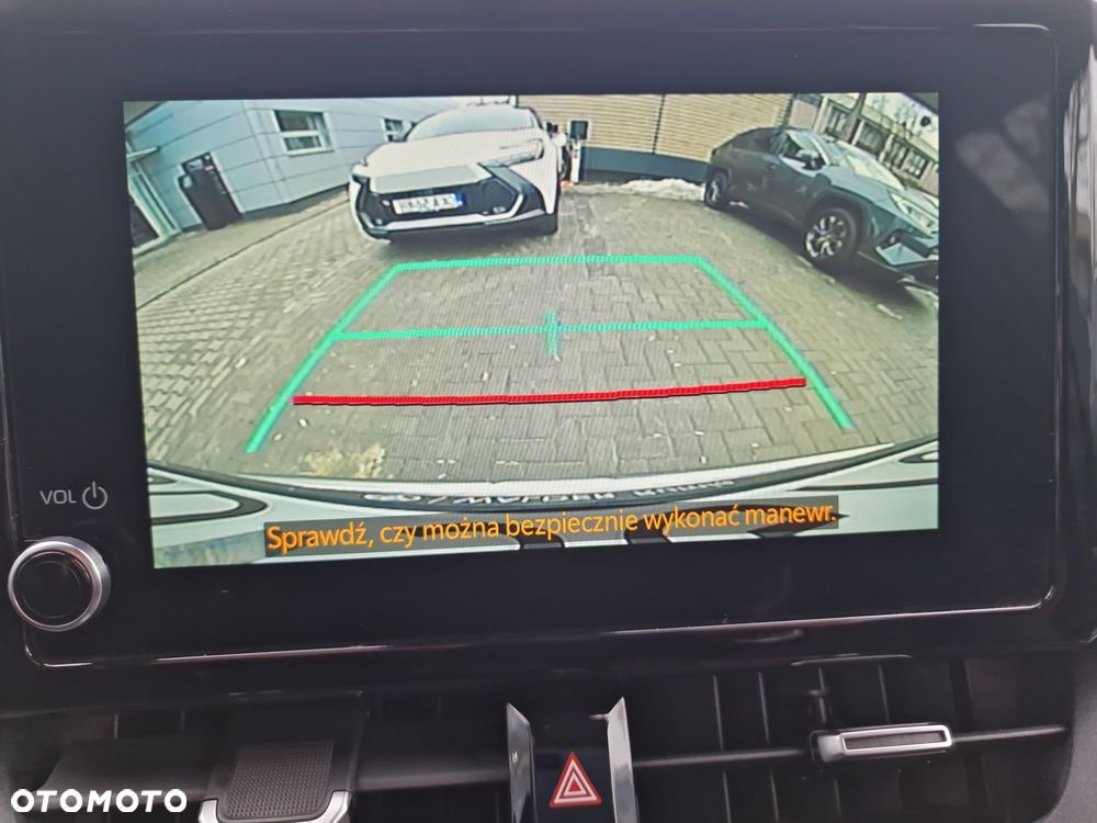 Toyota Corolla 1.8 Hybrid Comfort - 24