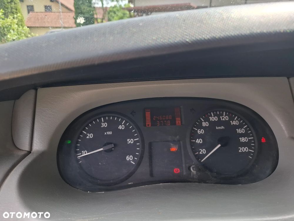 Renault Trafic - 3