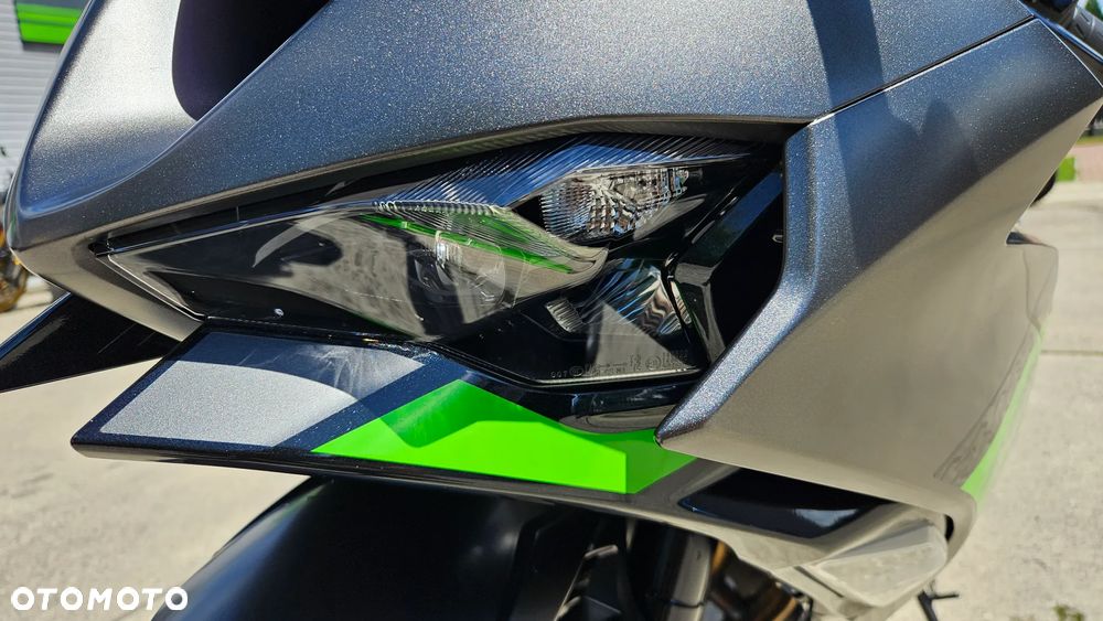 Kawasaki Ninja - 23