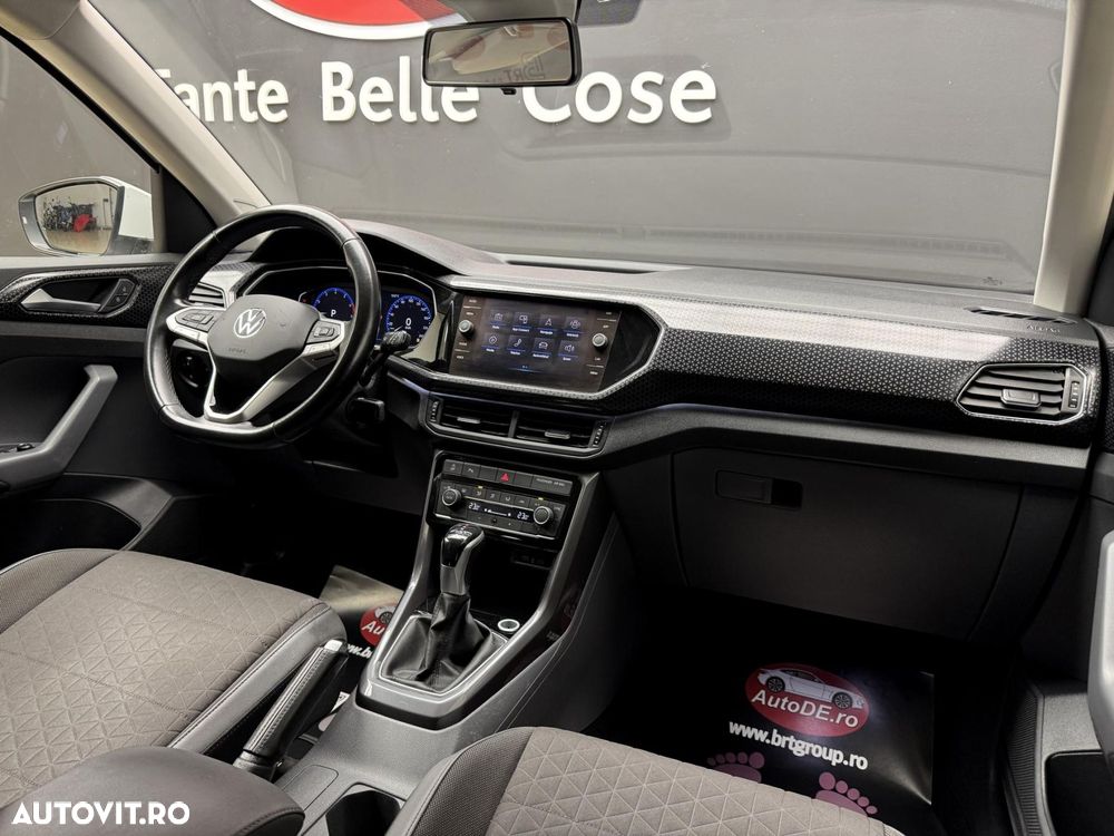 Volkswagen T-Cross - 6