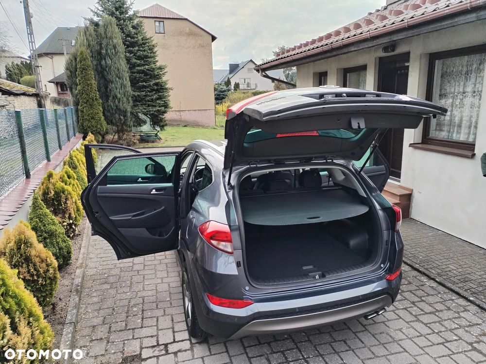 Hyundai Tucson - 16