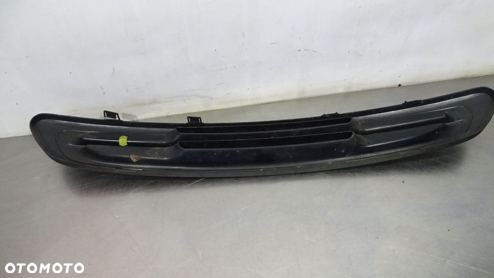 GRILL ATRAPA SMART FORTWO I - 8