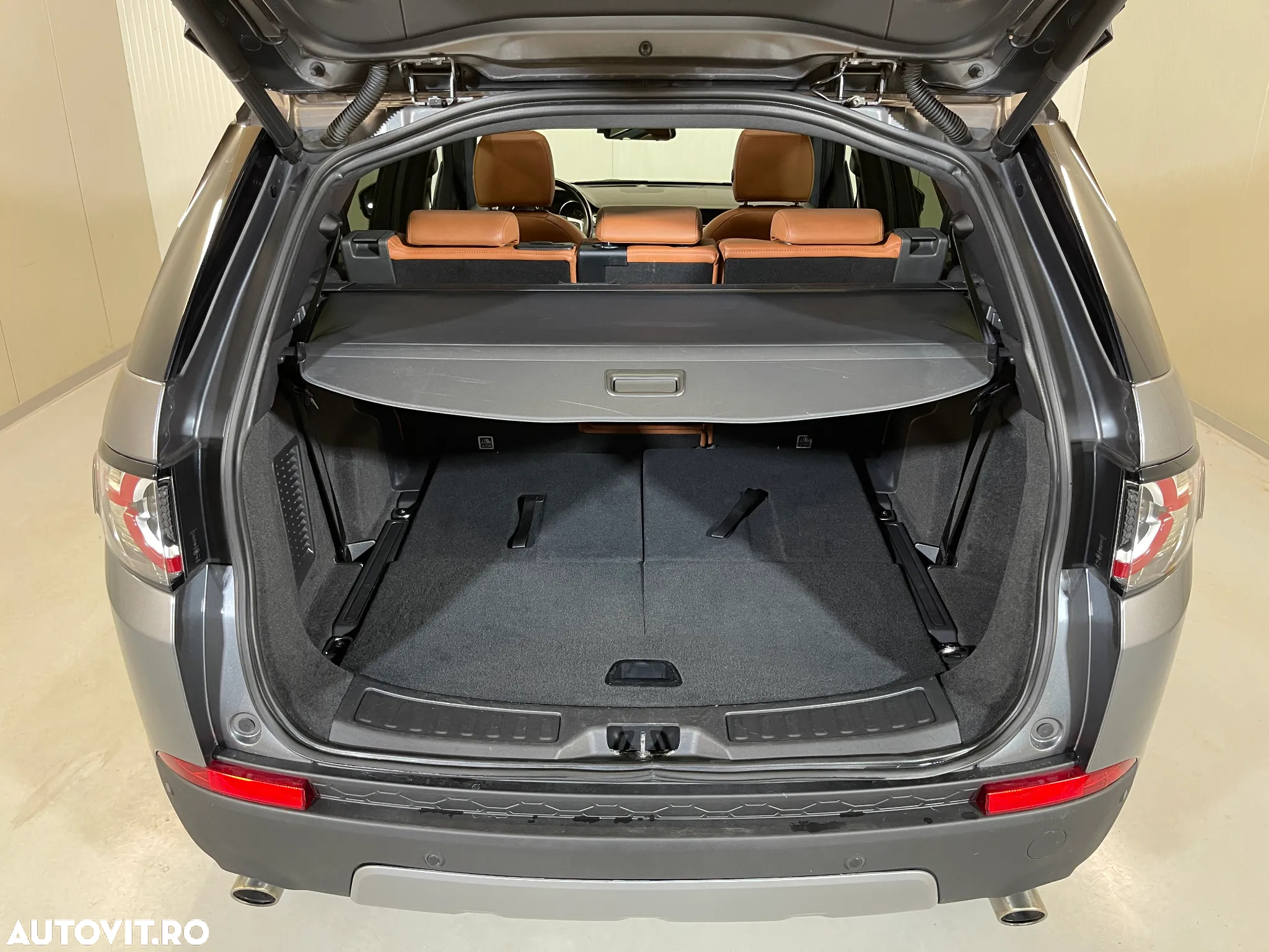 Land Rover Discovery Sport 2.0 l TD4 HSE Luxury Aut. - 15