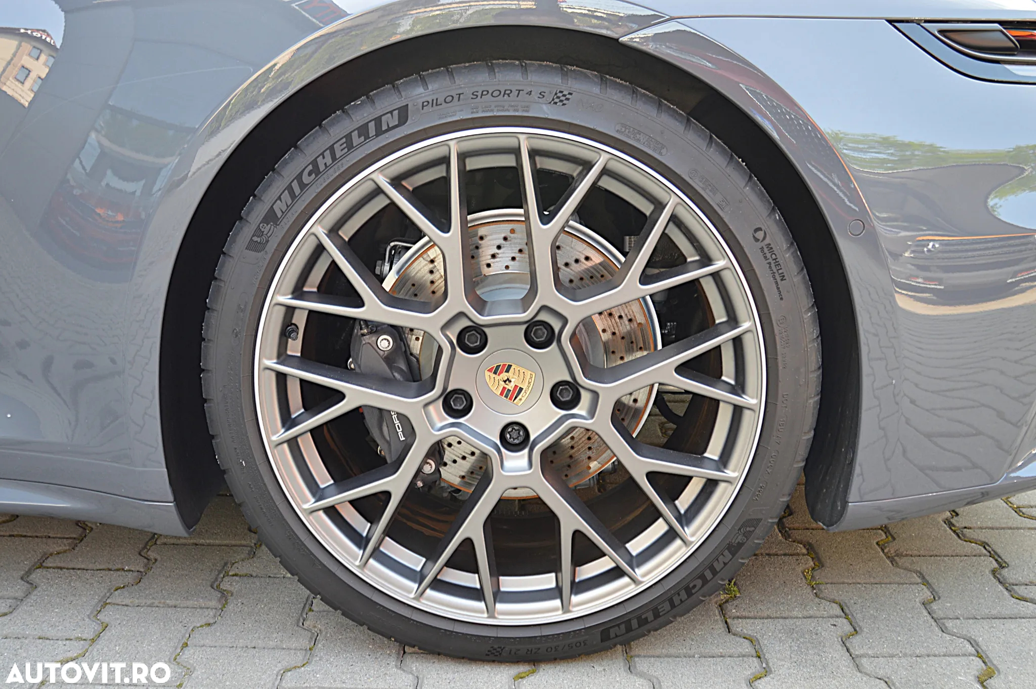 Porsche 911 Carrera PDK - 40