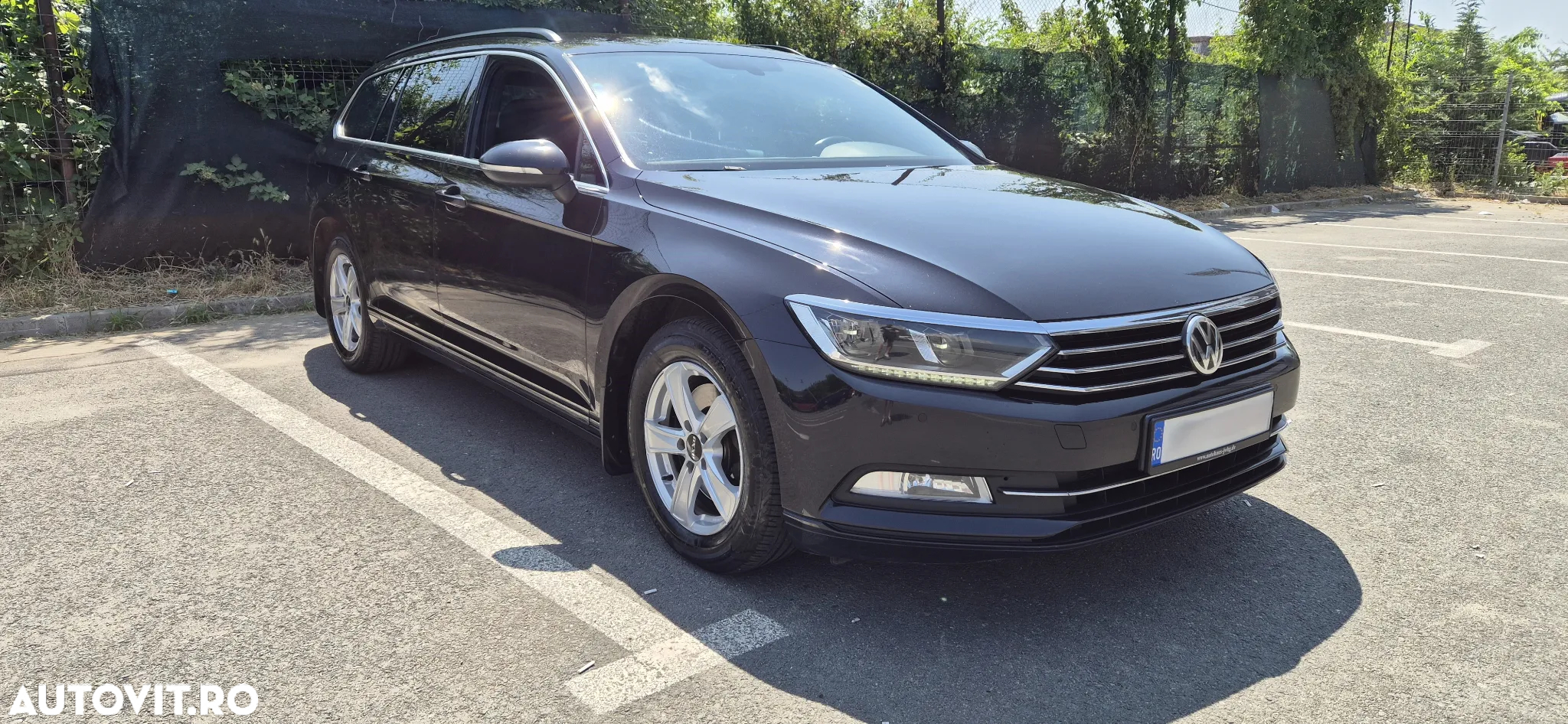 Volkswagen Passat 2.0 TDI DSG Comfortline - 3