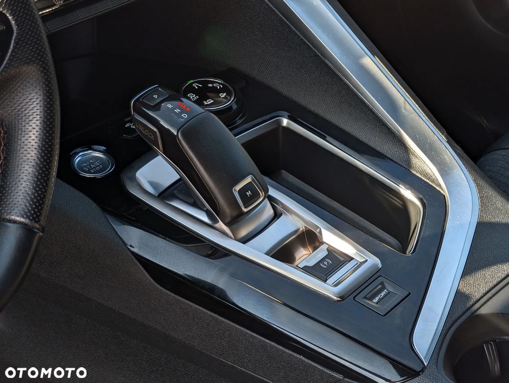 Peugeot 3008 2.0 BlueHDi GT S&S EAT8 - 35